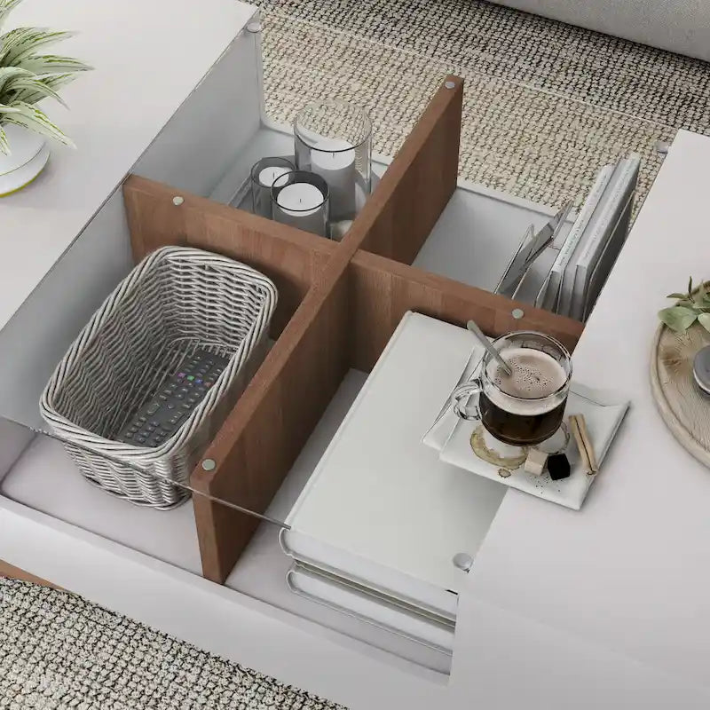 Moderner Couchtisch mit Glasplatte und Stauraum