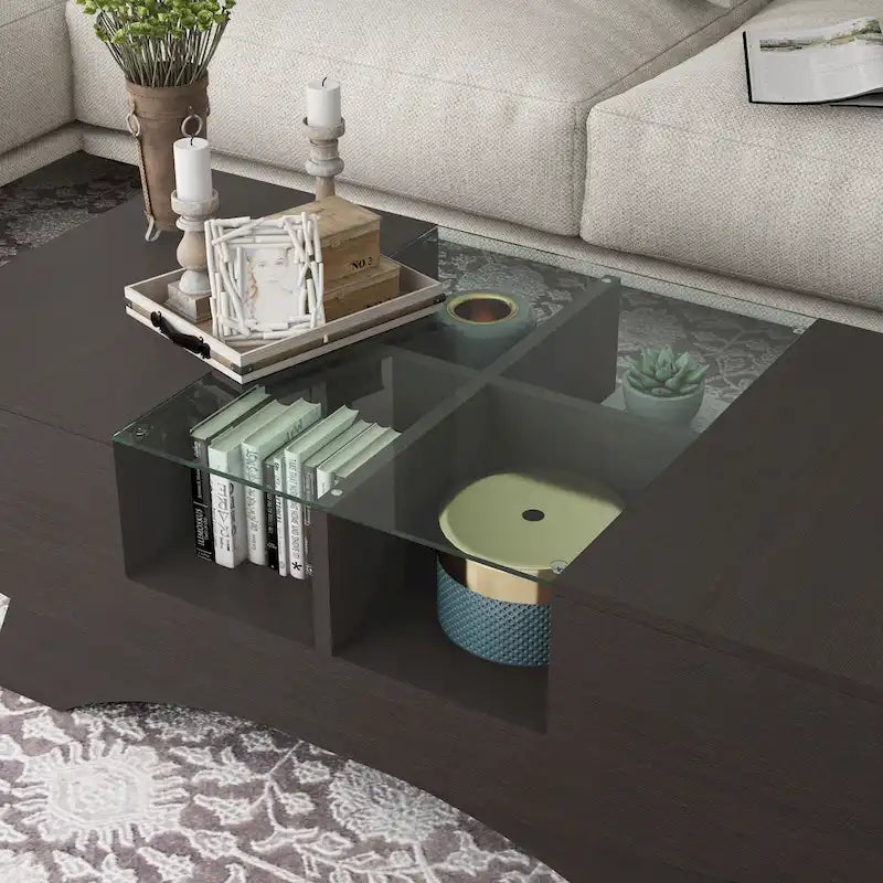 Moderner Couchtisch mit Glasplatte und Stauraum